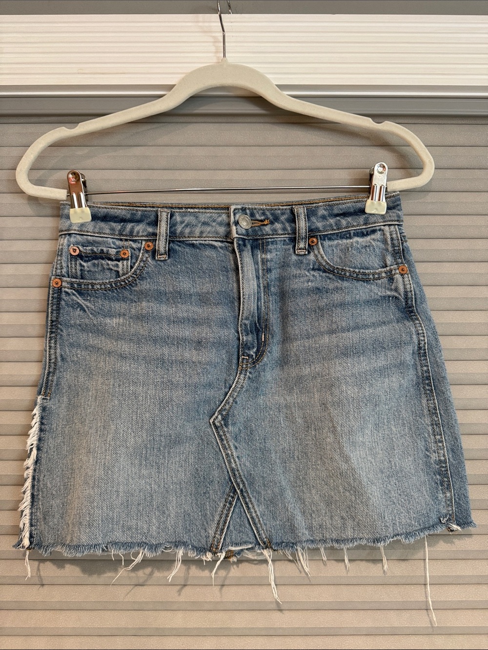 New American Eagle Blue Denim Mini Skirt - Classic Casual - size 0